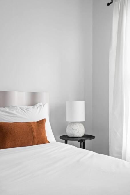 Cozysuites 3br Arsenal Heights Indy